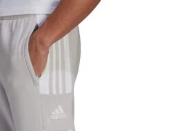Adidas - Squadra 21 Sweatpants - Hellgraue Sporthose -Shorts Poloshirts Geschaft GT6644 46229 2
