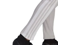 Adidas - Squadra 21 Sweatpants - Hellgraue Sporthose -Shorts Poloshirts Geschaft GT6644 46229 3